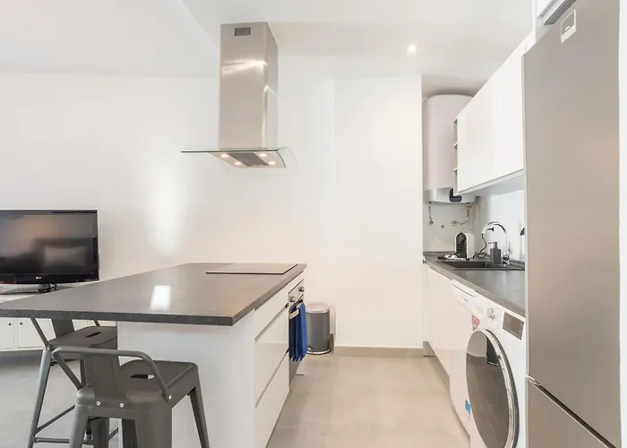 Appartement In Center *
